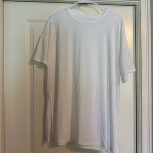 Old Navy Active White Short Sleeve Tee
